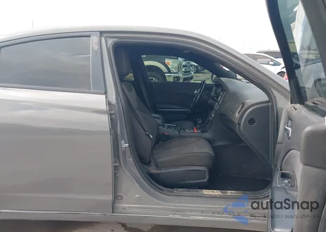 2017 Dodge Charger Se Rwd from USA, damaged, VIN 2C3CDXBGXHH620743